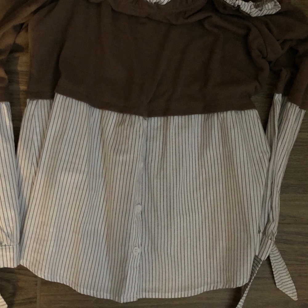 Blouse - Picture 2 of 3